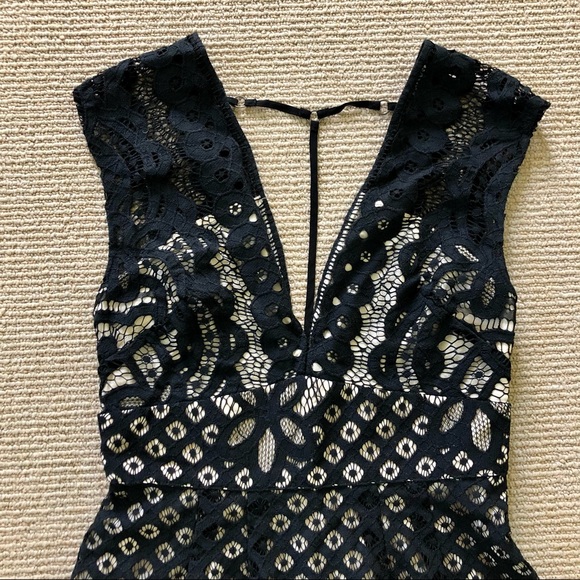 Free People One Million Lovers Lace Mini Dress 2 - Picture 4 of 16